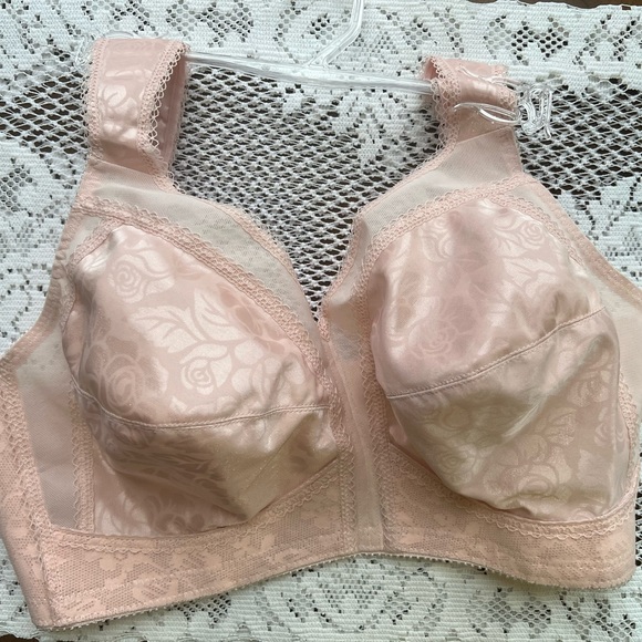 🆕 Playtex 36D 18 HR Ultimate Comfort Strap Wireless Full Figure Bra Color:Blush - Picture 1 of 11